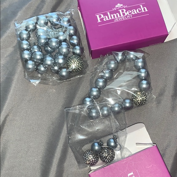 Palm Beach jewelry set - Picture 2 of 8